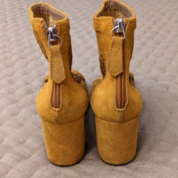 Mustard Yellow Floral Laser Cutout Booties RARE! - Picture 7 of 9